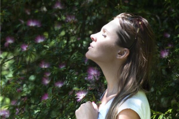 5 Ways To Calm Yourself 5 Ways To Calm Yourself | 5 Ways To Calm Yourself When You Start To Feel Overwhelmed