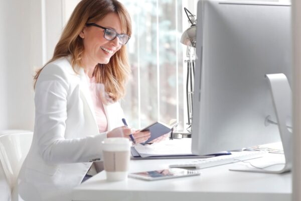 Showing Incontinence Who s Boss In The Workplace 1980 × 1600 px