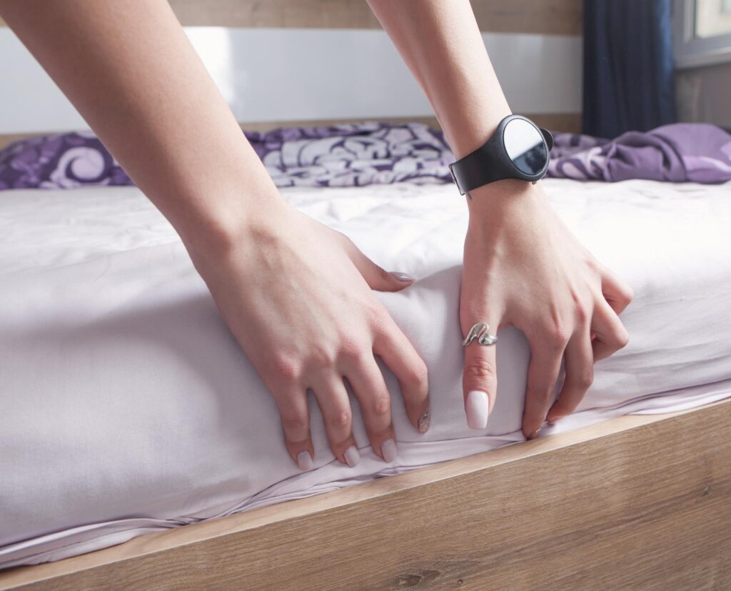 Tools To Keep Around If You Care For Someone With Incontinence